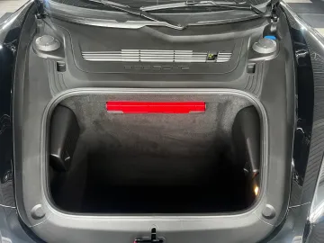 Car image 33