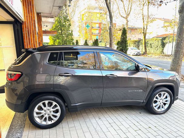 Jeep Compass 1.3 Limited 96 kW image number 3