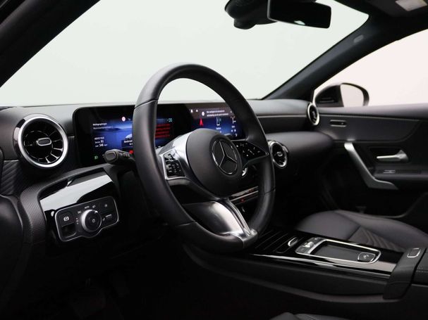 Mercedes-Benz A 180 100 kW image number 32