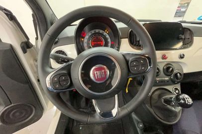 Car image 10