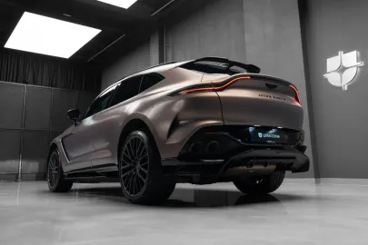 Car image 39