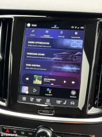 Car image 40