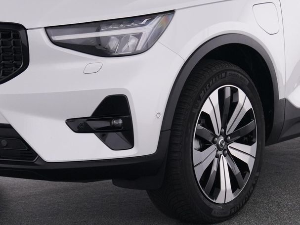 Volvo XC40 Recharge Plug-in Hybrid T4 Ultimate Dark 155 kW image number 10