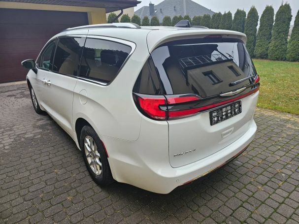 Chrysler Pacifica 219 kW image number 4