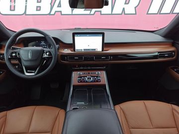 Car image 41