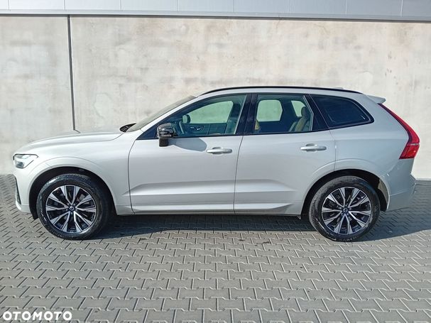 Volvo XC60 AWD 145 kW image number 1