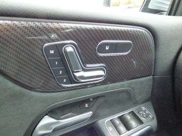 Car image 49