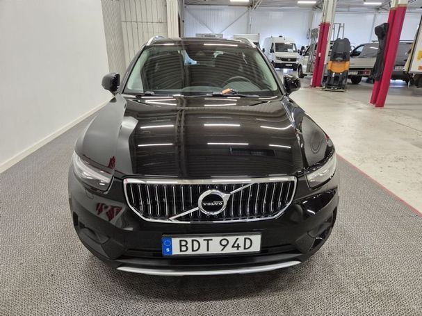 Volvo XC40 Recharge Hybrid Inscription 155 kW image number 2