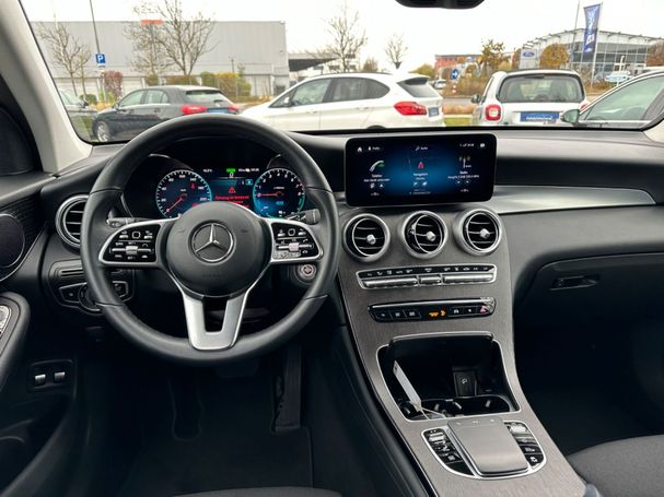 Mercedes-Benz GLC 300 e 4Matic 235 kW image number 4