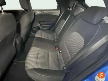 Car image 34