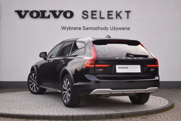 Volvo V90 Cross Country AWD 184 kW image number 6