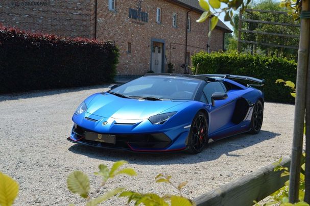 Lamborghini Aventador Roadster SVJ 566 kW image number 4