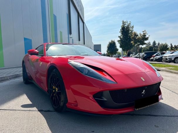 Ferrari 812 Superfast 588 kW image number 6