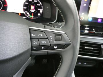 Car image 29