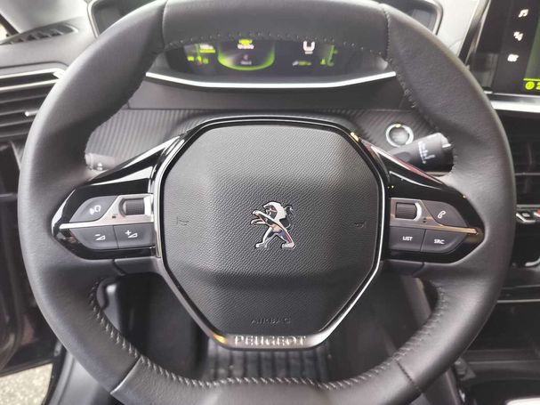 Peugeot 208 PureTech 75 55 kW image number 18