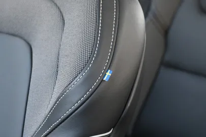 Car image 41