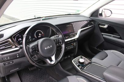 Car image 21