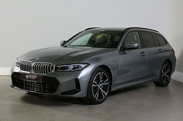 BMW 330e Touring M Sportpaket 215 kW image number 1