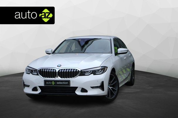 BMW 320i 135 kW image number 2