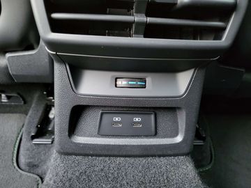 Car image 41