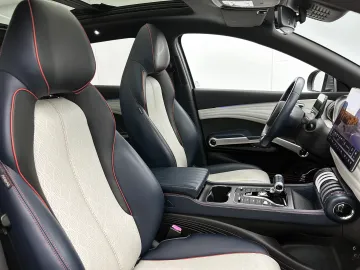 Car image 45