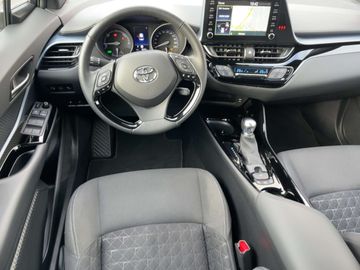 Car image 10