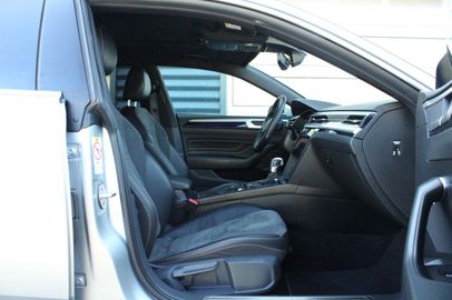 Car image 37