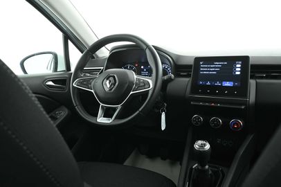 Car image 11