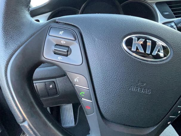 Kia Ceed 1.4 CVVT SW 73 kW image number 24