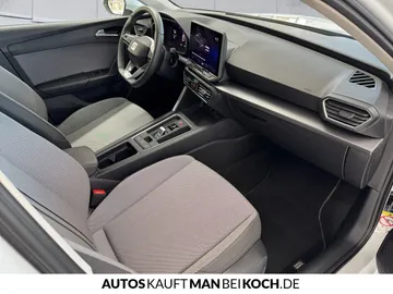 Car image 31