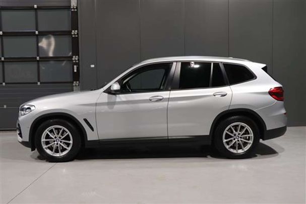 BMW X3 sDrive 100 kW image number 3