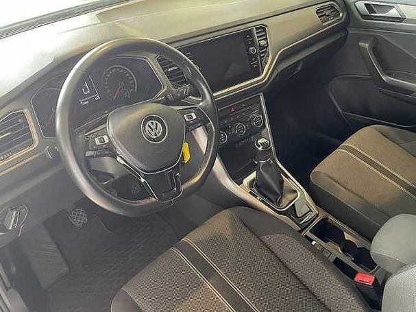 Volkswagen T-Roc 1.6 TDI 85 kW image number 9