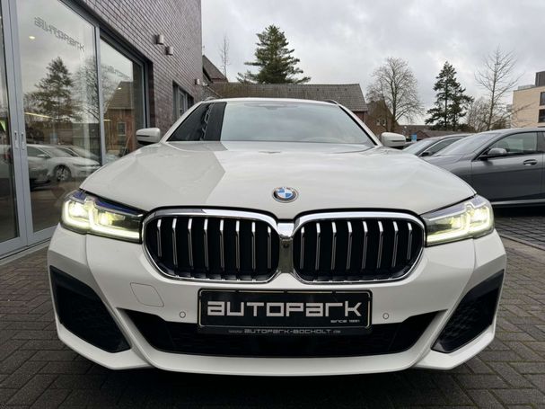 BMW 540d Touring M Sport xDrive 250 kW image number 3