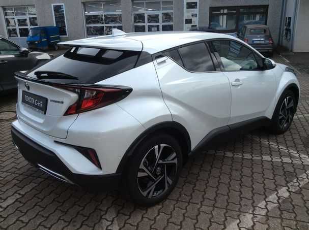 Toyota C-HR 2.0 Hybrid 135 kW image number 6