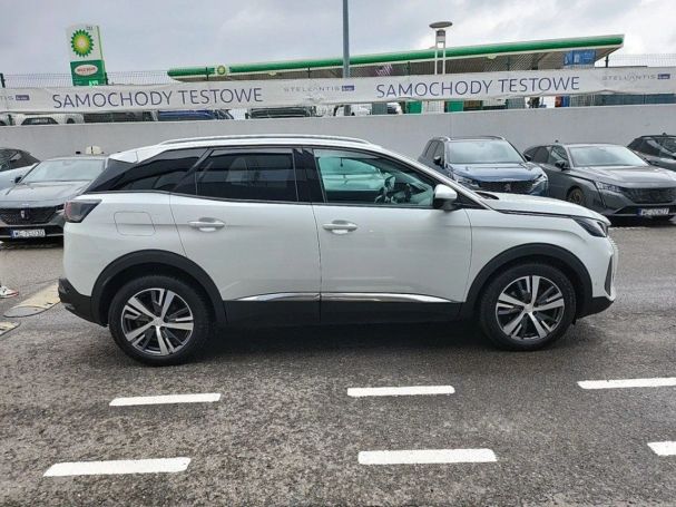 Peugeot 3008 BlueHDi S&S EAT8 Allure 96 kW image number 4