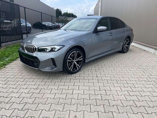 BMW 320i M Sport 135 kW image number 1