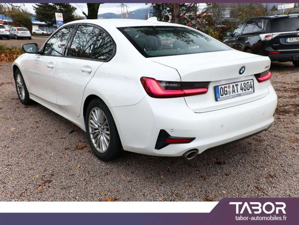 BMW 318i Sport Line 115 kW image number 4