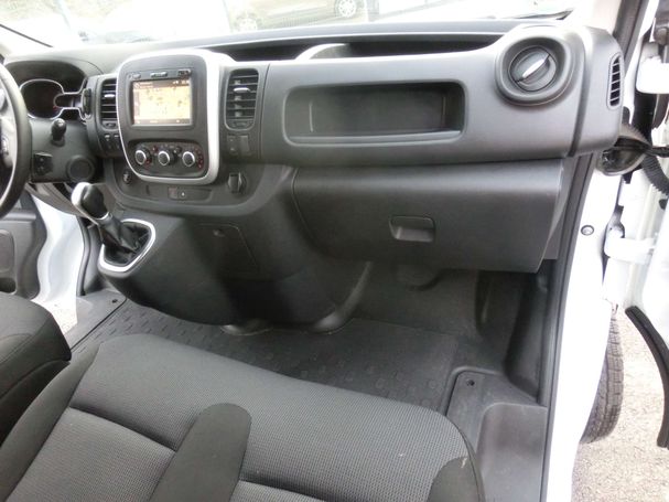 Renault Trafic 107 kW image number 11