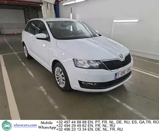 Car image 2