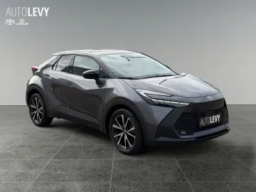 Car image 3