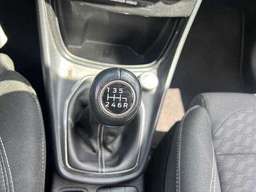 Car image 37