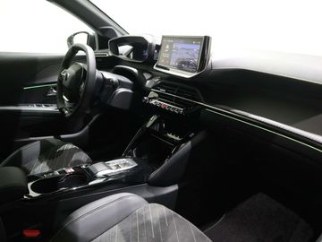 Car image 38