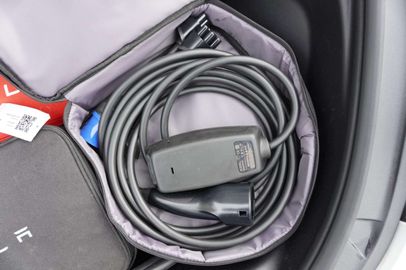 Car image 31