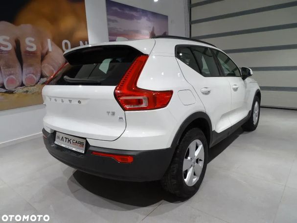 Volvo XC40 T3 120 kW image number 6