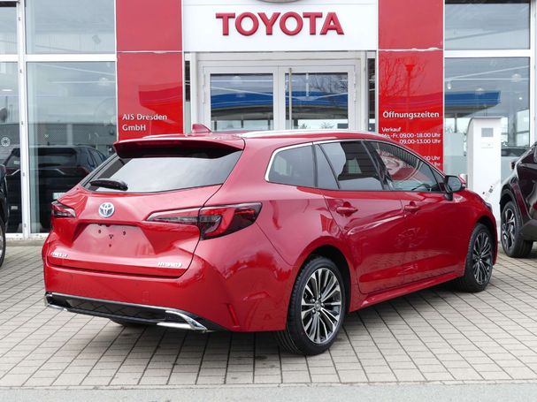 Toyota Corolla 1.8 Hybrid Touring Sports 103 kW image number 3