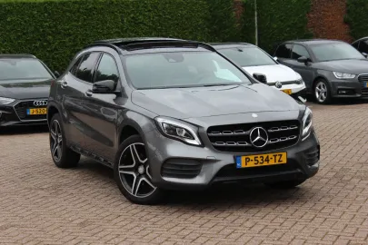Car image 35