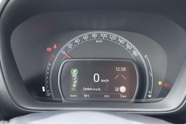 Toyota Aygo X 53 kW image number 22