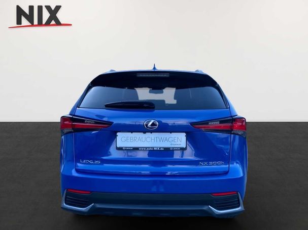 Lexus NX 300 H 145 kW image number 3