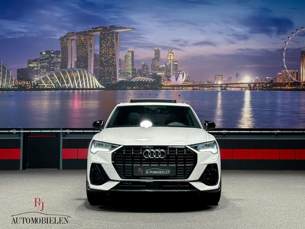 Audi Q3 35 TFSI S-line 110 kW image number 5