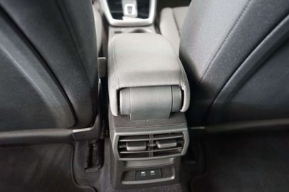 Car image 45